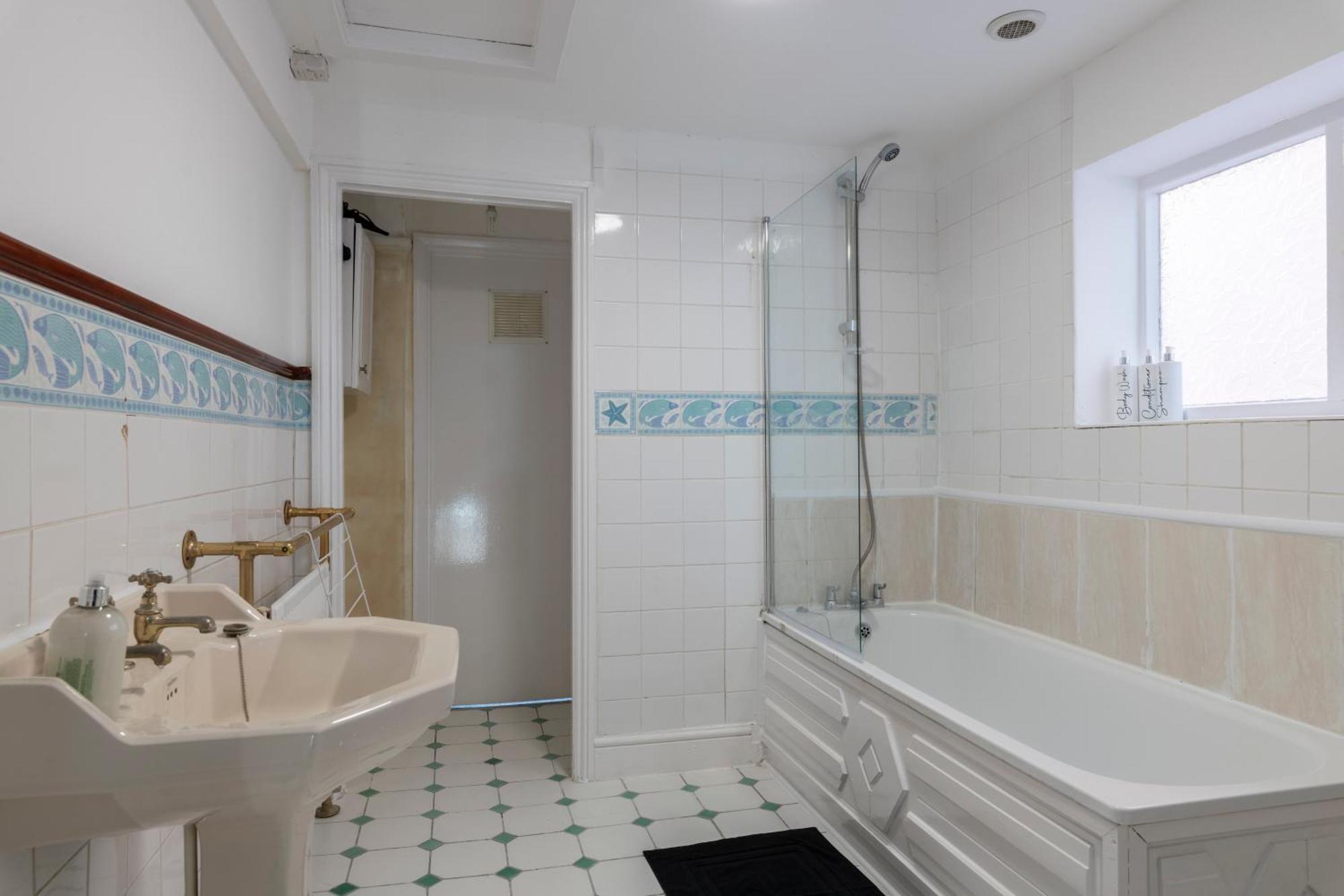 Quality Stay Rooms Hove Buitenkant foto